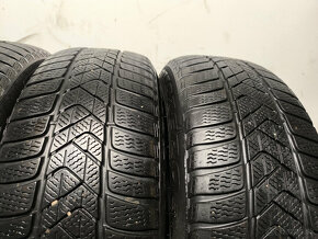 225/55 R17 Zimné pneumatiky Pirelli Sottozero Winter 4 kusy - 4