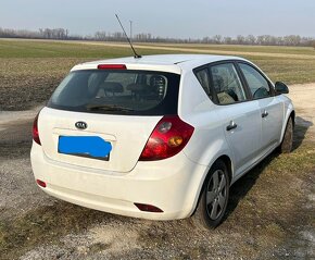 Ceed 1.6 CRDi - 4