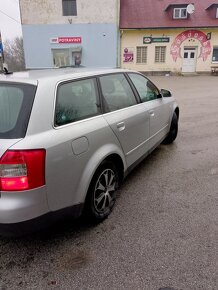 Audi A4 s4 - 4