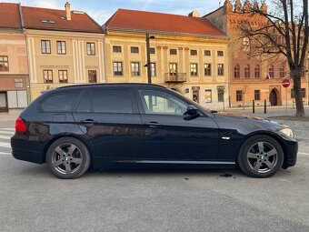 Predam BMW e91 LCI touring - 4