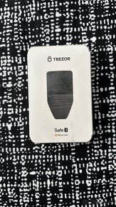 Trezor safe 3 BTC only - 4