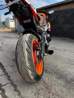 Honda CBR 1000rr - 4