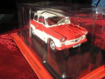 Trabant P50 - Hachette 1:24 - 4