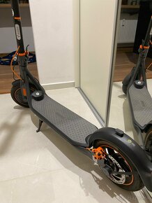 Ninebot Kickscooter F30E by Segway - 4