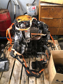 PREDAM MOTOR 1.6 tdi 77 kw CLHA - 4