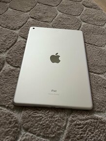 iPad 7.gen, 32GB - 4