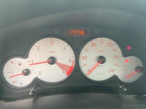 Peugeot 206 1,4HDI - 4