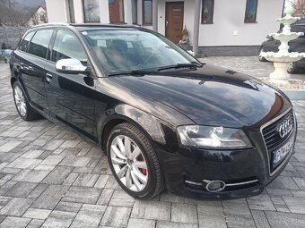 Audi A3 SportBack - 4