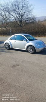 Volkswagen New Beetle - 4