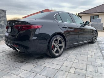 Alfa Romeo Giulia 2.2.D 132kw, automat - 4