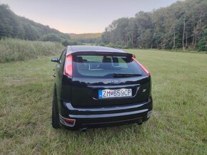 Ford Focus 2.5 20V ST - 4