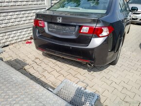 Predam Honda Accord 2,0 liter 115 kW - 4