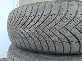 205/70 R15 - 4