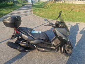 Yamaha T-MAX 400 - 4