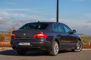 Škoda Superb 1.8 TSI Elegance DSG - 4