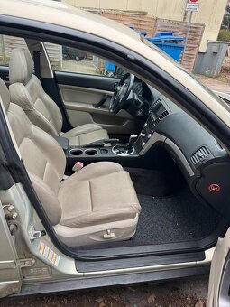 Subaru Outback 2,5 lpg - 4