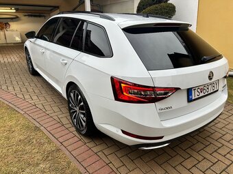 Škoda superb sportline - 4