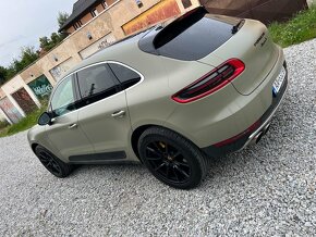 Porsche Macan - 4