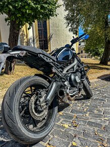 Yamaha XSR 900 - 4