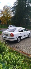 Škoda Octavia 2 1.4 MPI benzín - 4