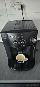 Kávovar DeLonghi Magnifica - 4