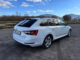 Škoda Superb Combi 2.0 TDI 4x4 140kw - 4