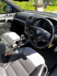 Rozpredam  Škoda Octavia 2 2.0 TDi 125kw. Kod motora : CEGA - 4