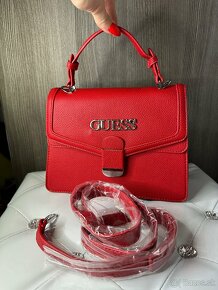 Guess kabelka červená - 4