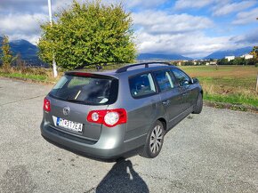 Volkswagen Passat Variant 1.9 TDI BLUE MOTION - 4