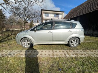 Toyota Corolla Verso 1.8 VVTi, NEPOJAZDNÉ - 4