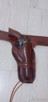 Predám revolver zn. Pietta cal. 45 Long Colt - 4