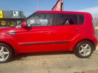 KIA SOUL - 4