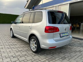 VW TOURAN Benzín 7-Miest - 4