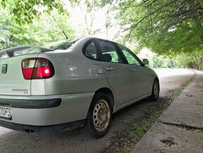 Predám Seat Cordoba 1.9TDI 66kw - 4