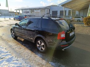 Škoda Octavia SCOUT 2.0 TDI ročník 2011 - 4