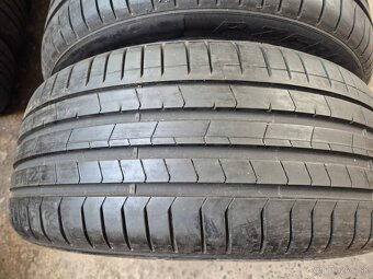 245/40 r19 letné 4 ks PIRELLI dezén 6,8-6,1 mm - 4