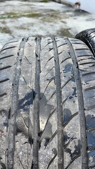 Letné pneu 245/45 r18 - 4