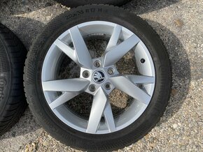 5x112 R17 original Škoda Octavia 4 LYRA + zimné pneu - 4