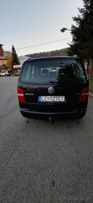 Volkswagen Touran 1.9 TDI   7 miestne - 4