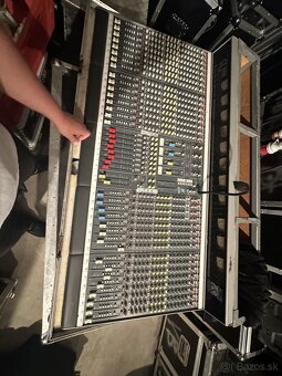 Mix pult Allen Heath GL3000 - 4