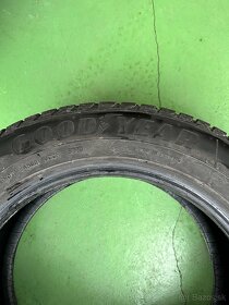 225/55 R17 97V GOOD YEAR VECTOR 4 SEASONS G2 - 4