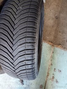 Gumy 205/55 R16 - 4