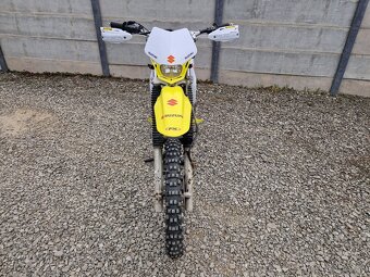 Suzuki DR 350 - 4