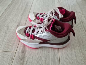 Nike Jordan 36/5 - 4