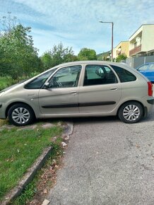 Citroen Xsara Picasso.1.8i benzin 85KW - 4