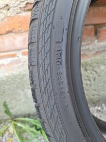 225/40 R18 - 4