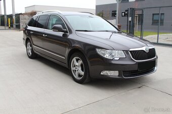 Škoda Superb 2.0 TDI Elegance - 4