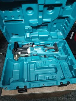 Makita - 4