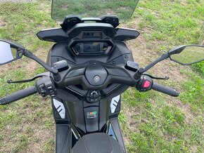 Predám 2x Yamaha Xmax 125 - 4