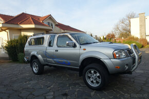 Nissan Navara 2.5 TDI pick up D22 4WD, 98kW, M5, 4d. - 4